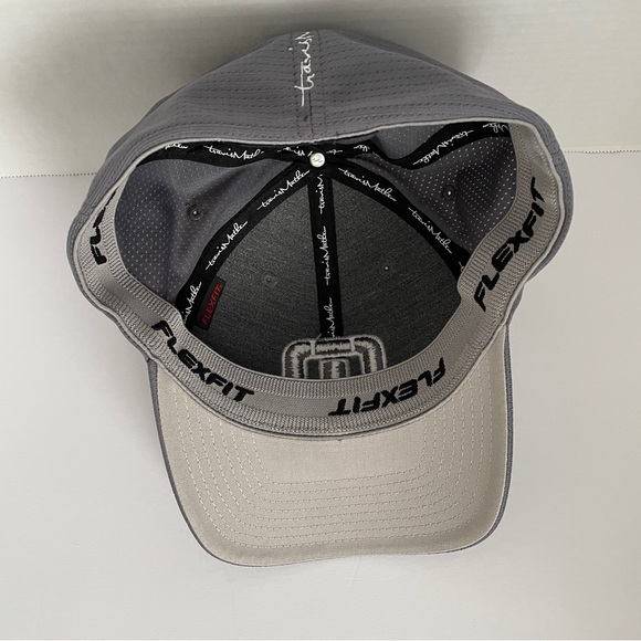 Gently Used Men’s or Teens Travis Matthew L-XL FlexFit Golf Cap Embroidered Name - Picture 6 of 6